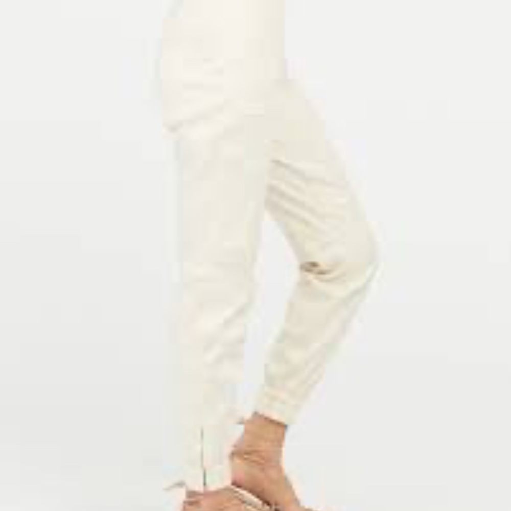Spanx Twill Cargo Jogger - Large